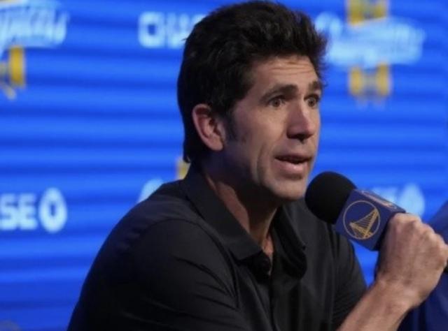 开云-迈尔斯明日召开季末发布会 或将正式与勇士告别